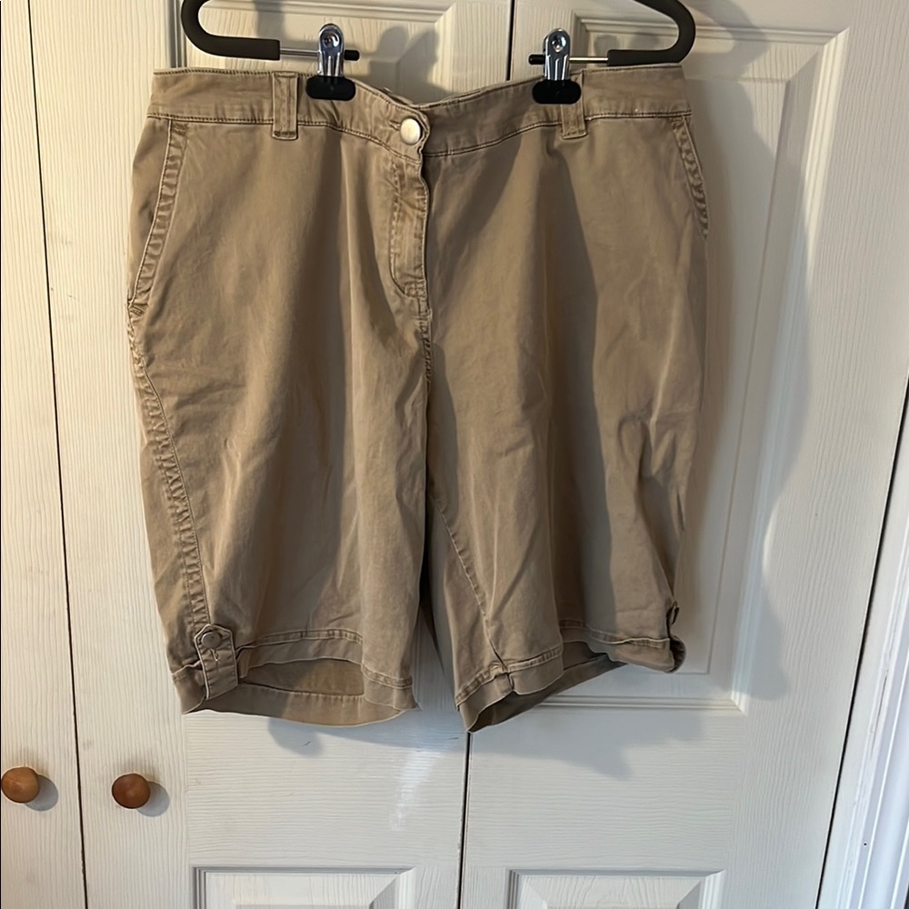 Women's Tan Shorts